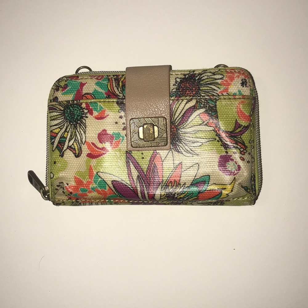 Sakroots women’s wallet